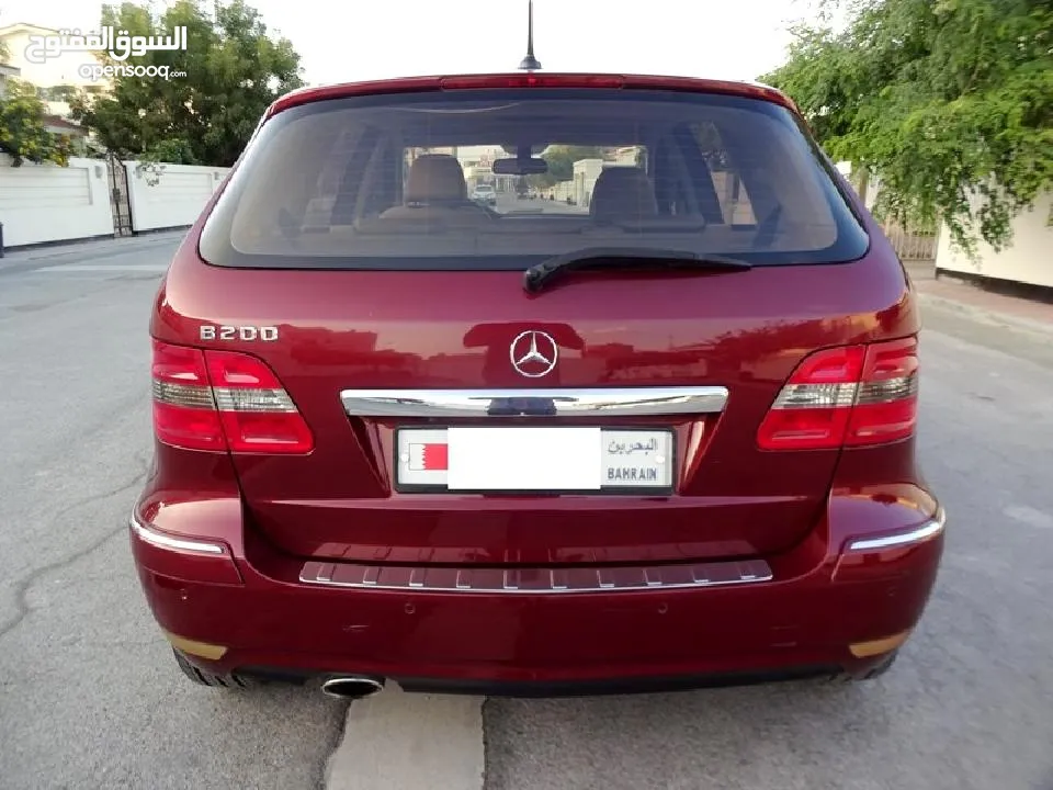 MERCEDEZ BENZ FOR SALE -2010 MODEL