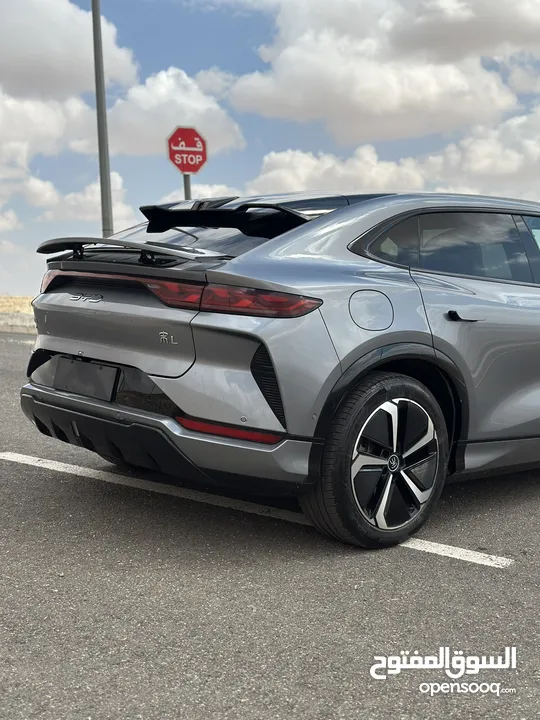 BYD SONG L 2023 مستعمل بحالة الوكالة فحص كامل داخليه مميزه باللون الجملي