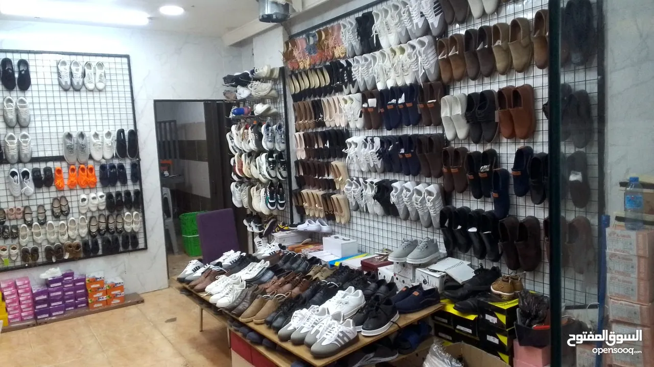 مطلوب أحذية كل الماركات وجميع الاصناف