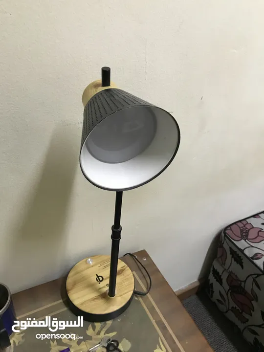 Reading lamp