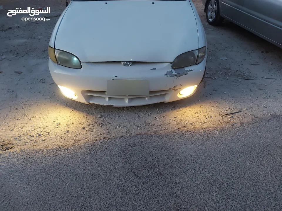 هونداي اكسنت اوتوماتيك موديل 1997 لون ابيض