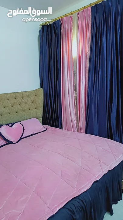 برادي مع خطاء تخت