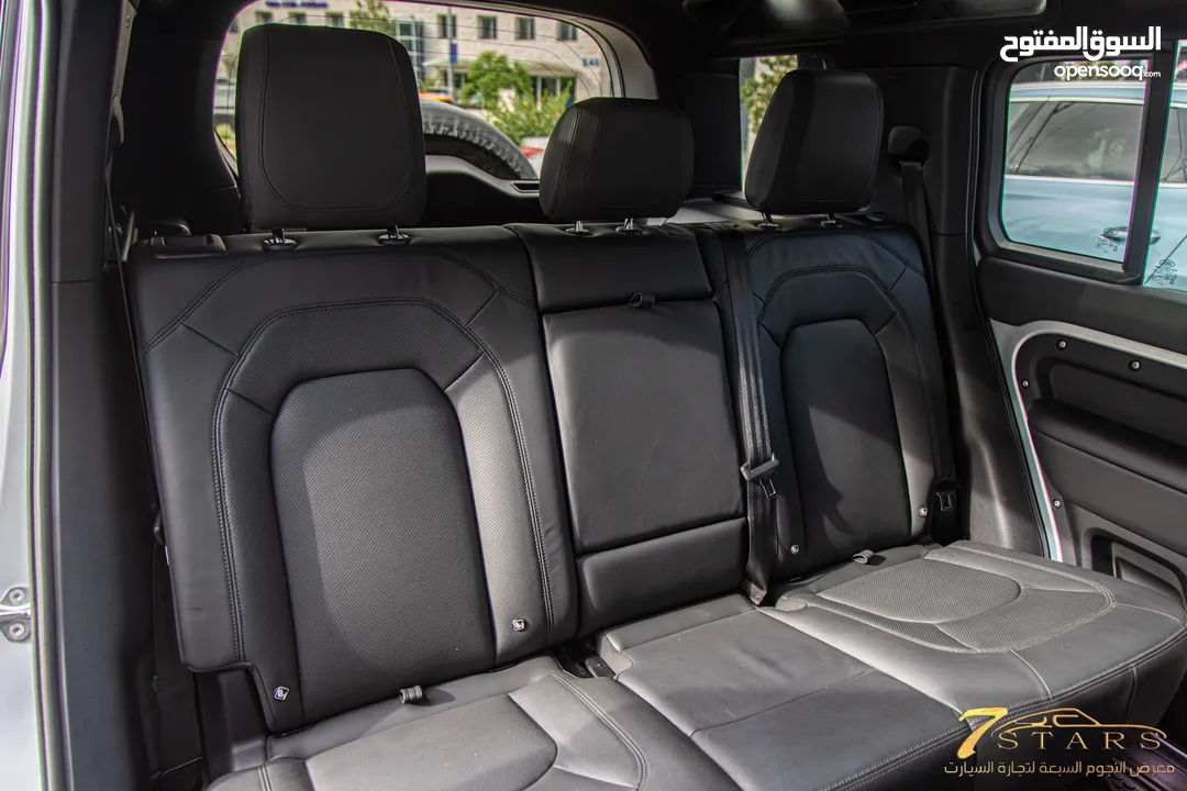 Land Rover Defender 2024 Hse  Black Edition Plug in hybrid   السيارة وارد و كفالة الشركة