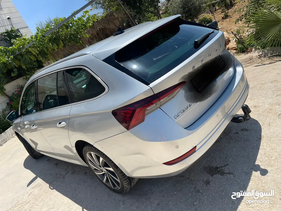 ‏Octavia‏ ŠKODA