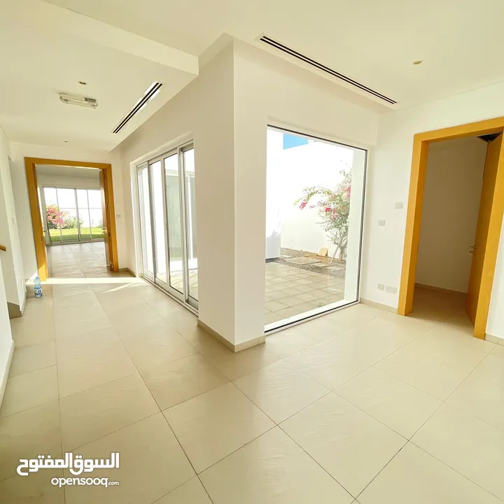 فيلا راقيه مكونة من 4 غرف نوم الموج مسقط 4 bed room villa