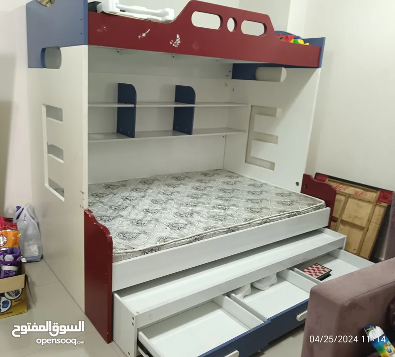 Bunk bed or kids bed