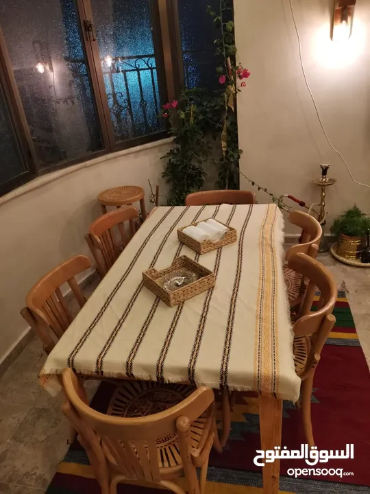 كراسي وطاولات للمقاهي وللمطاعم خشب زان صناعة مصرية