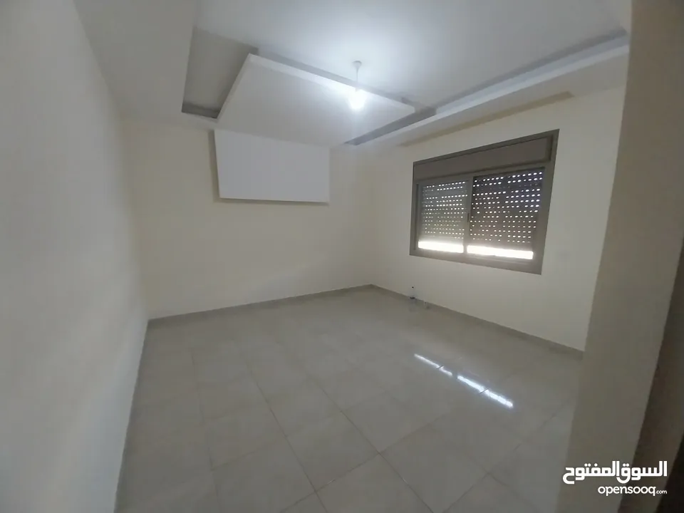شقه ديلوكس للبيع بسعر مغري