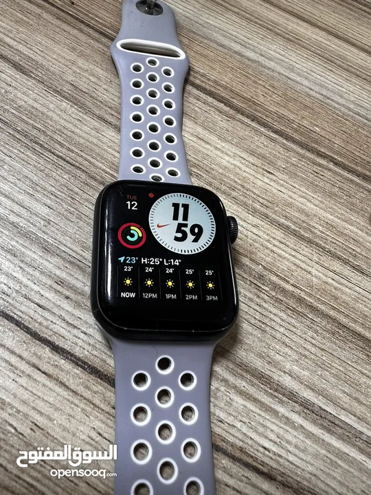 Apple Watch Series 5 Cellular Aluminum 40mm