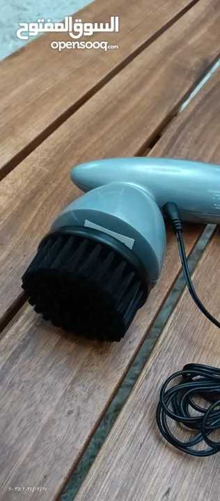 ConAir  جهاز بوليش للاخذيه