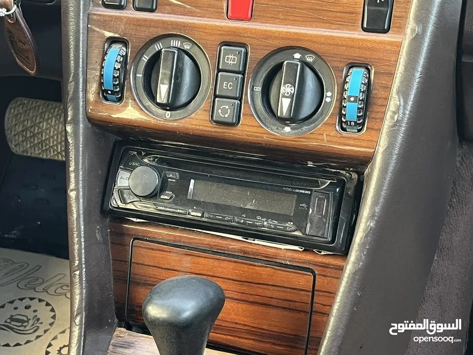 ‎مرسيدس بنز  E200 1992 مميزة جدا للبيع بسعر مغري