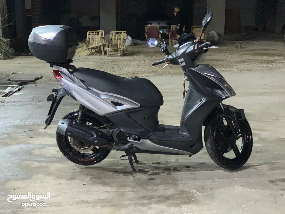 اسكوتر كيمكو انجلتي 200cc