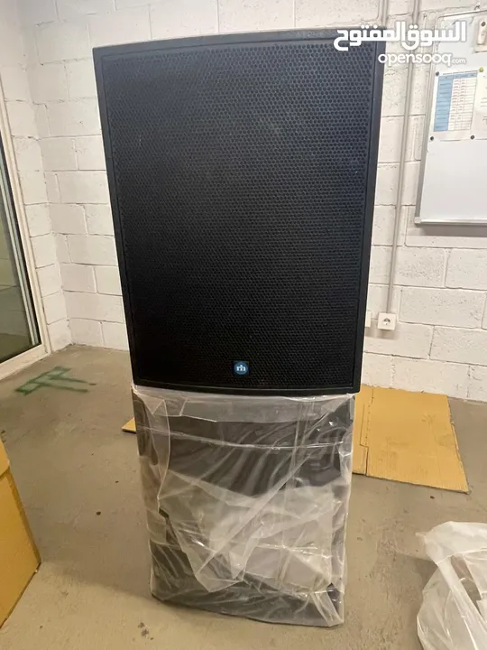 Complete Home, Events, and Presentation Bundle – Surround System! - Great Condition