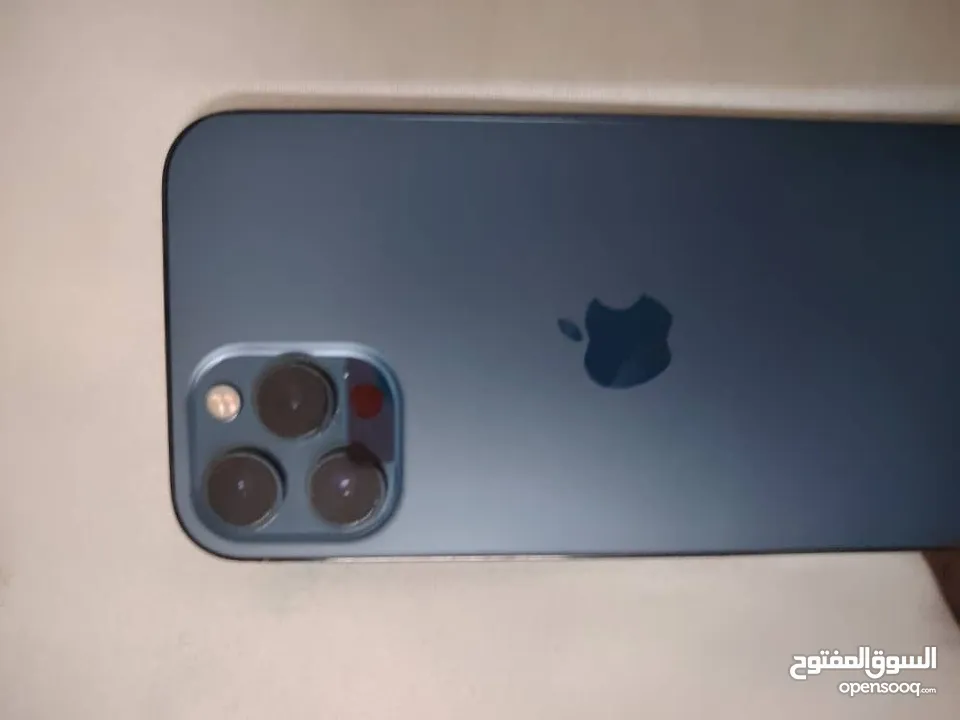 آيفون 12 pro max