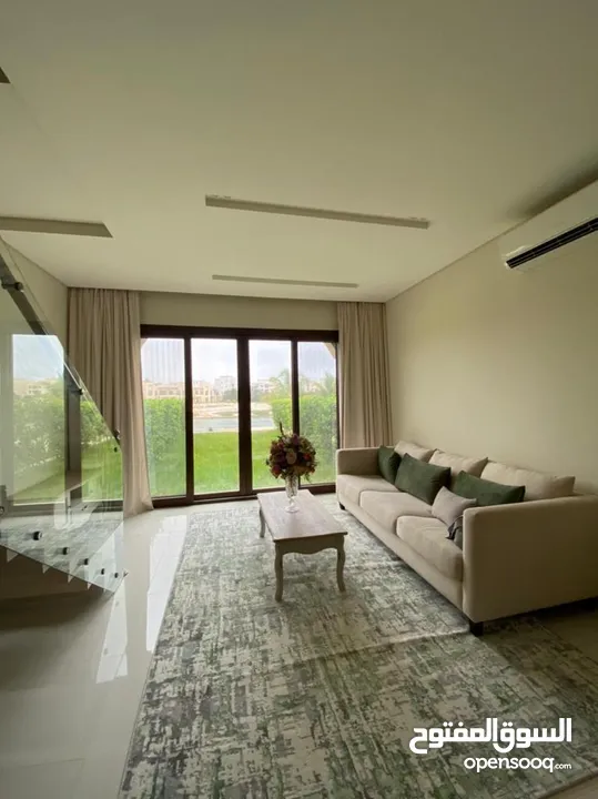 تاون هاوس راقي على البحيرة، هوانا صلالة  Luxury Townhouse, Hawana Salalah