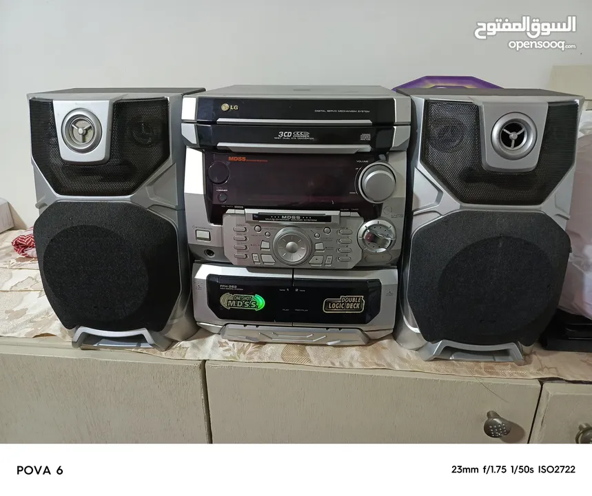 ستيريو دبل كاست مع سيدي عدد 3 و راديو سماعات صوت رائع عالي جدا النوع LG جهاز ولا اروع