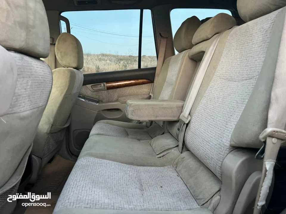 تويوتا برادو جيب موديل 2005  ليمتد من فحص كامل بحالة الشركة فل عدا الفتحة ممشى قليل لون فيراني بحالة