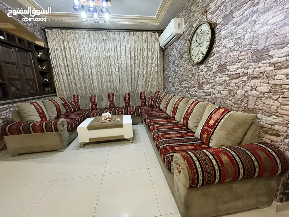 طقم كنب للبيع