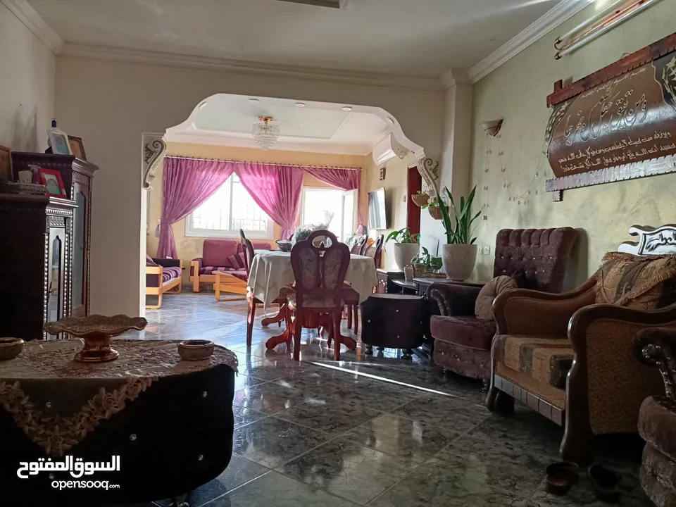 شقة مفروشة للايجار مع مكيف اطلالة رااائعة على نابلس
