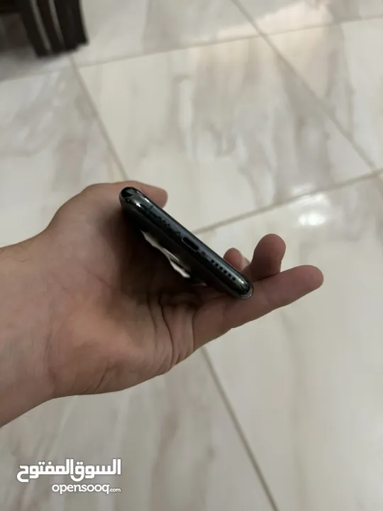 iPhone 11 pro 64g نضيف
