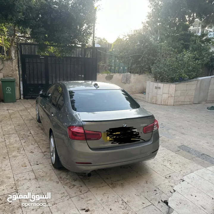 Bmw 318 , 2015 للبيع