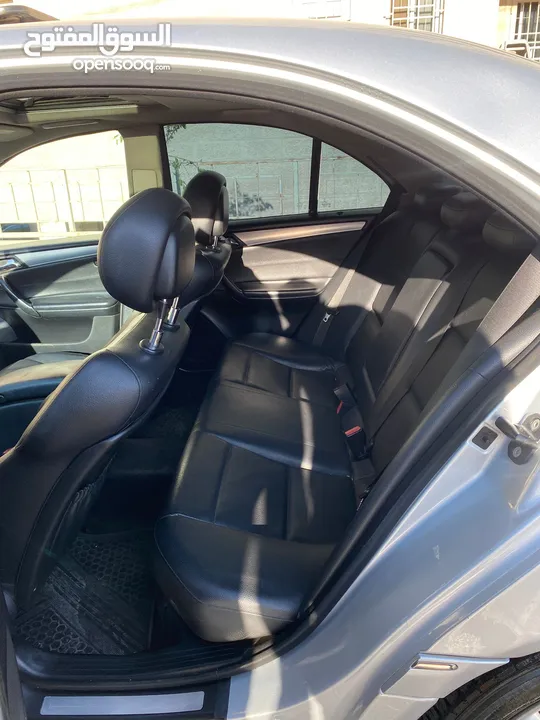 Mercedes-benz c230