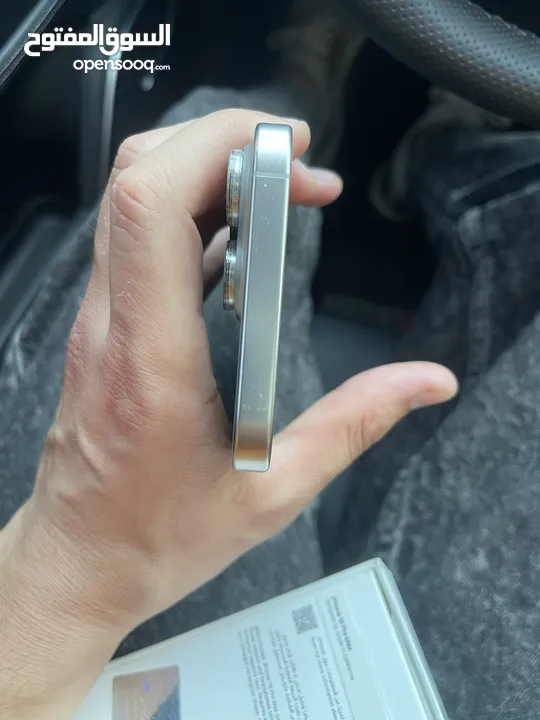 اقرا الوصف التواصل واتس اب Iphone 16 pro max