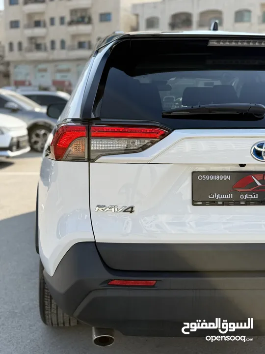 تويوتا RAV4 ترخيص 2022 محرك 2500 هايبرد جير أوتوماتيك 296 حصان