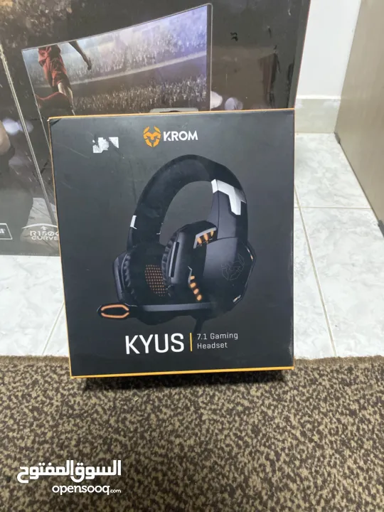 جهاز كمبيوتر مستعمل شبه جديد عرض مع عدة احترافية جيمنج