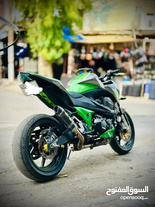كاوازاكي z800