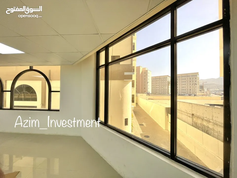 office space in prime location in Al Khuwair!!OMR 750 only!!