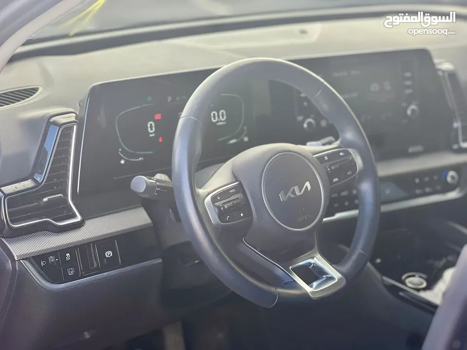 كايا سبورتاج /2022 فل بدون فتحة سقف 2x4 ///240Hp بنزين + كهرباء ( Haybrid) 1600cc