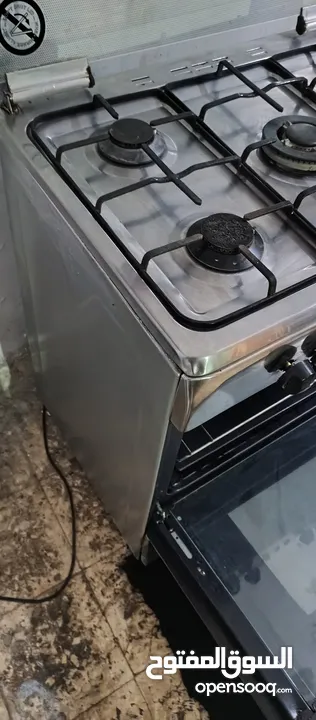 غاز نوعه نشونال نضيف قياس 80 وكاله غاز زي مهو بل صوره مش نقصو شي كهرباء شغاله فيه
