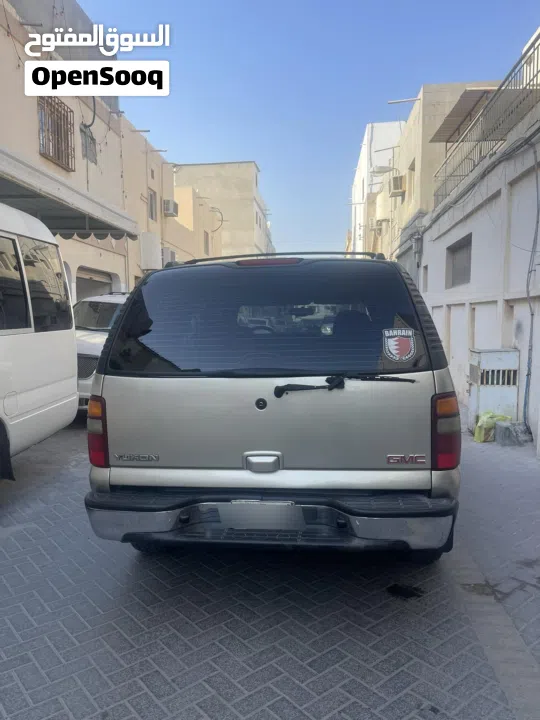 للبيع يوكن 2003