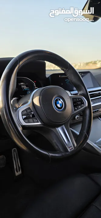 BMW G20 2022  BMW 330e فحص كامل _  فل كامل _ جمرك جديد _ ترخيص سنة كاملة _ ولا اي ملاحظة نهائيا