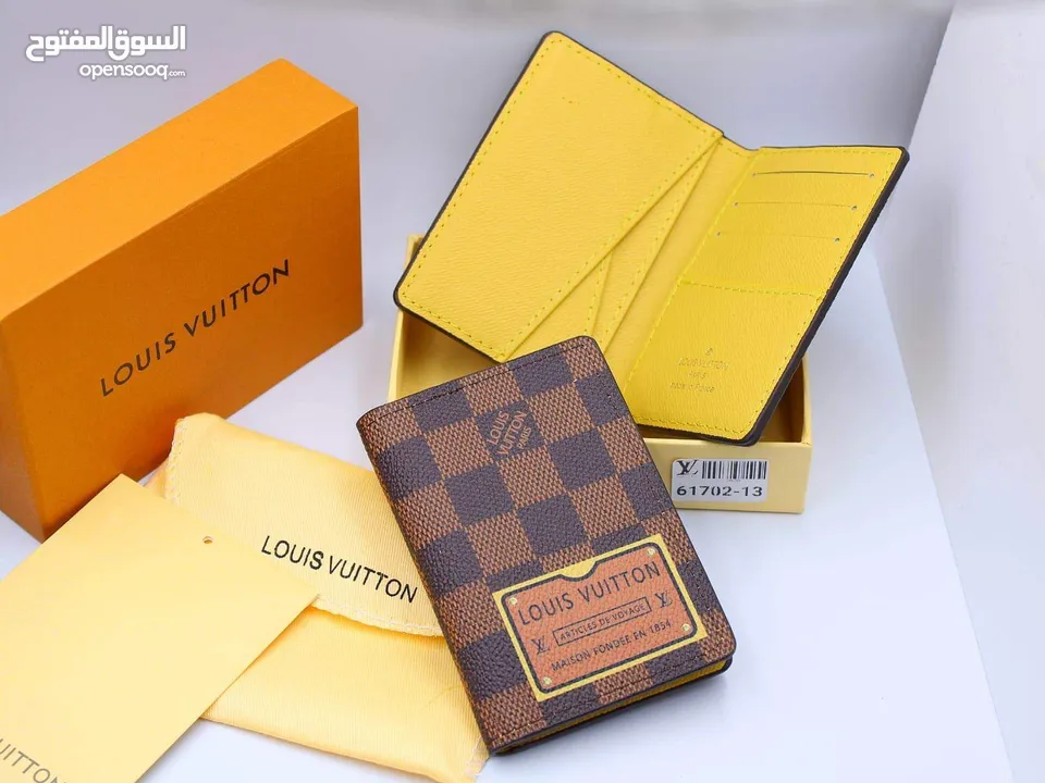 Louis Vuitton wallet : اكسسوارات رجالي شنط - محافظ جديد : الشارقة أخرى  (212451782)