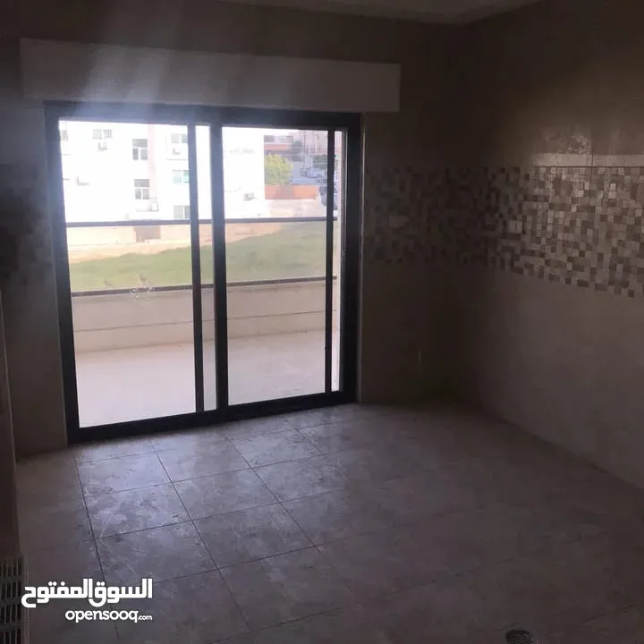 شقة جديدة لم تسكن للبيع اعلان رقم (SL343)