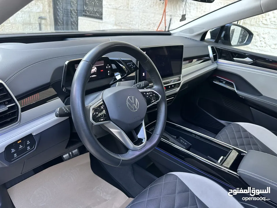 Volkswagen ID6 Crozz Pro 2023  فل كامل