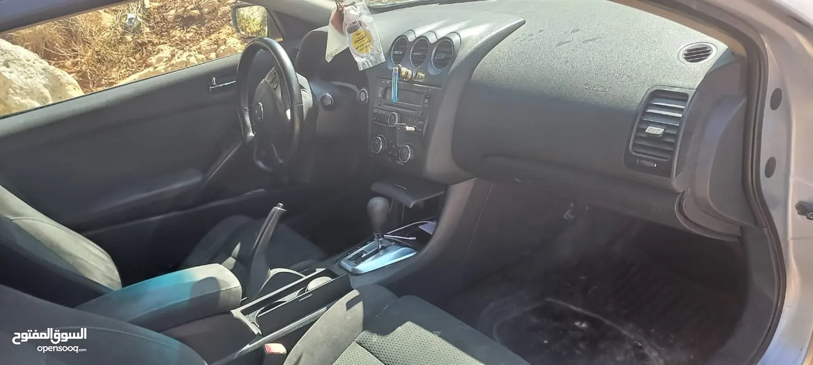 نيسان التيما كوبيه 2500cc