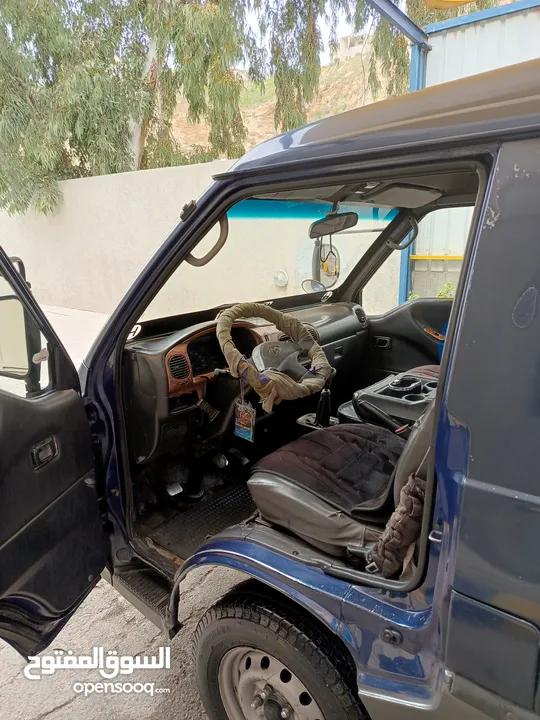 باص هيونداي H-100 مستعمل موديل 2001 ماتور 27 للبيع