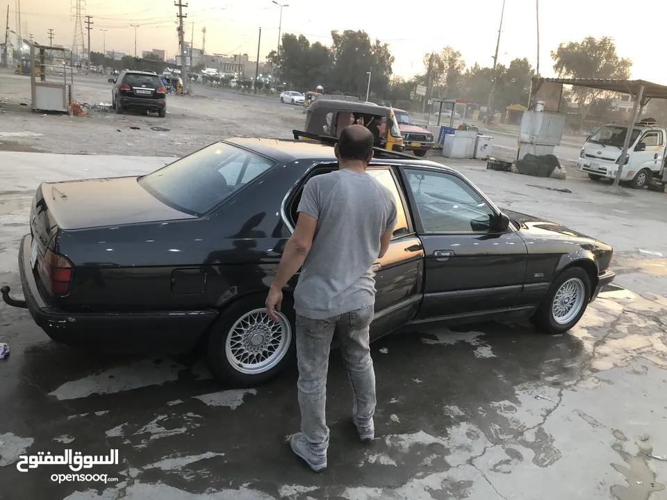 بيئم BMW 730 1992