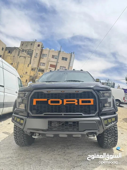 بكب Ford F150 Lariat بحالة ممتازة للبيع 4*4 ماتور 5000 cc نظام فصل سلندرات