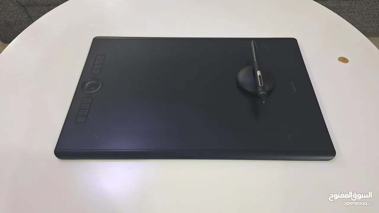 Wacom Intuos Pro Large -  model PTH-860    drawing tablet