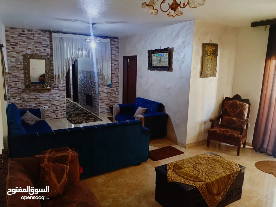 #بسم الله الرحمن الرحيم #دفعه4ونص والباقي حول المعامله عليك معامله بنك الاسلامي  بيت للبيع طابق اول