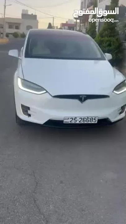 Tesla Model X تيسلا مميزة جدا