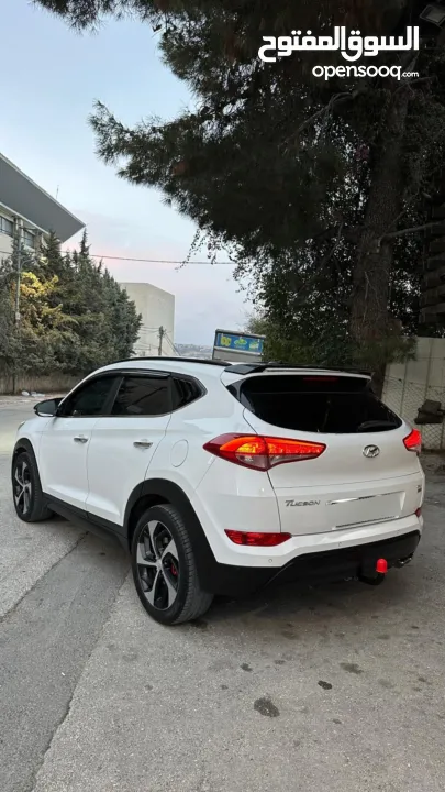 هيواندي توسان 2017 رخصه فل الفل مسكررررر  غرفه مميزه لون خمري