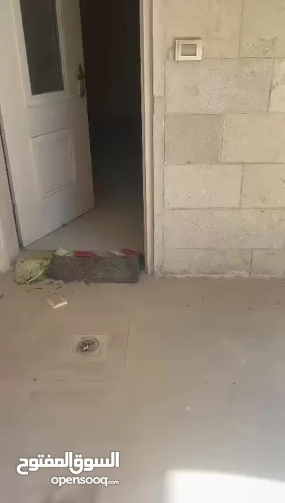 للبيع شقه في مدينه روابي من اجمل المناطق في روابي