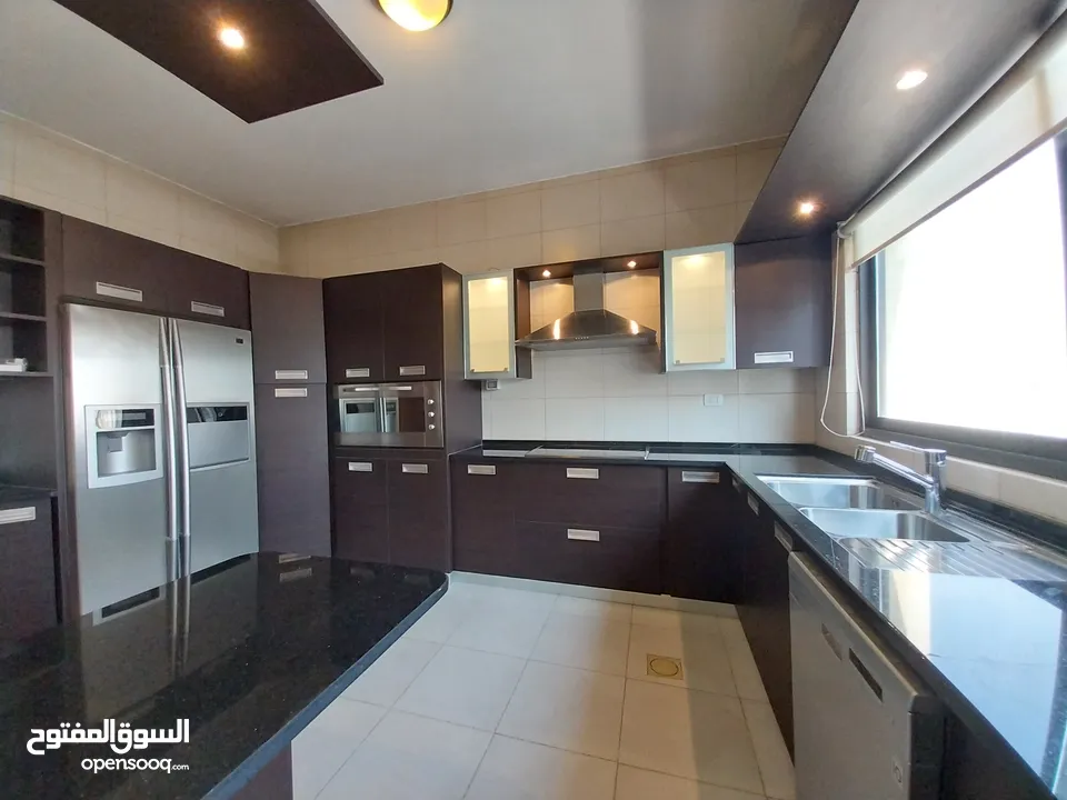 شقة للايجار في الدوار الرابع  ( Property 36778 )-175064163