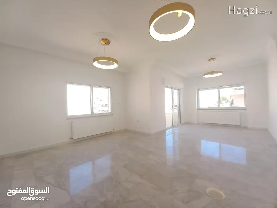 شقة للبيع في منطقة الجاردنز ( Property ID : 34624 )