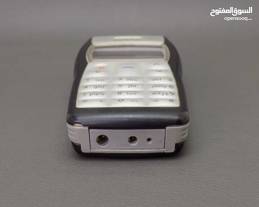 نوكيا اصدار سنة 2005 هنجاري أصلي شبه جديد Nokia 1100